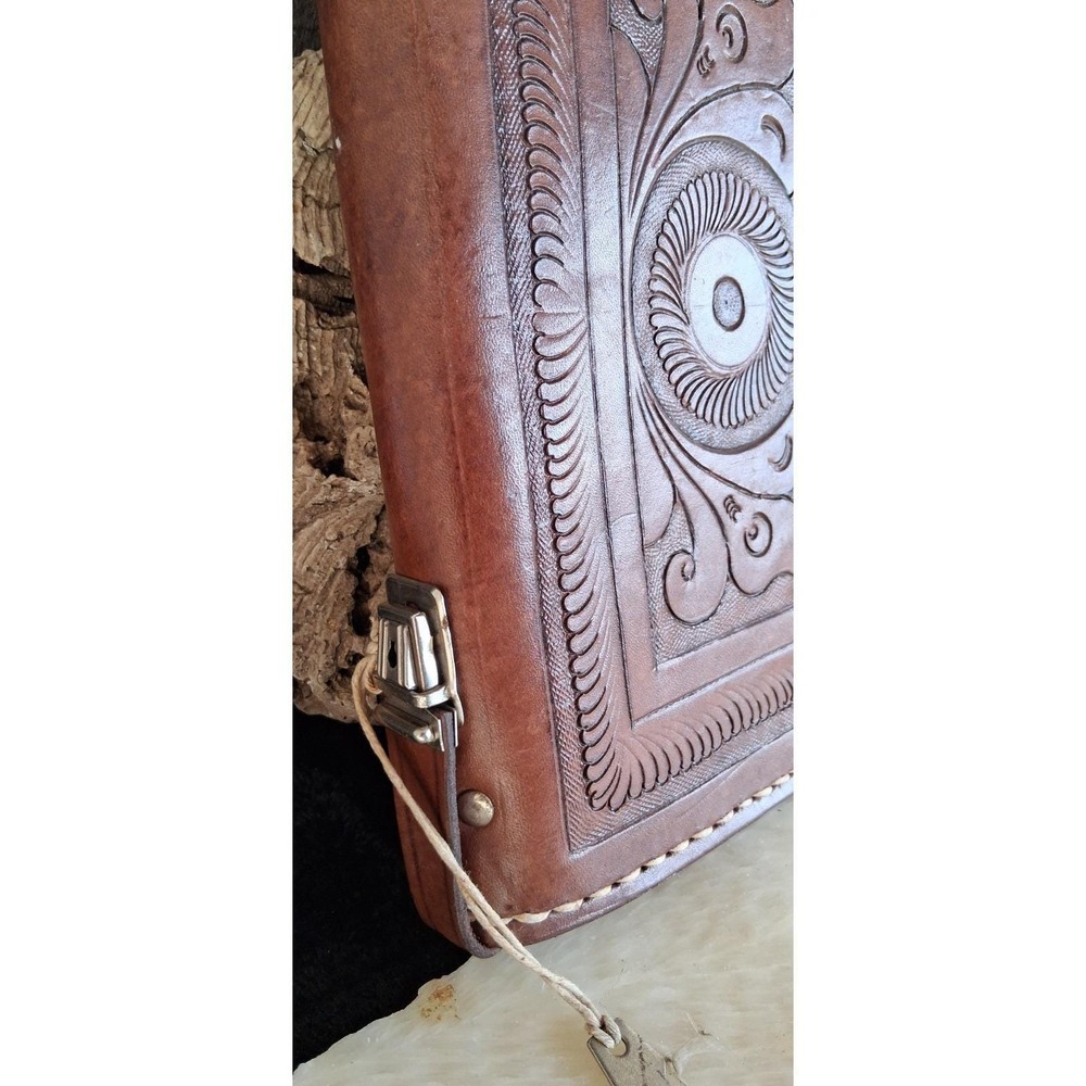 Handmade 1970s Western-style tooled leather journal Holder/ Zipper & Lock &Key